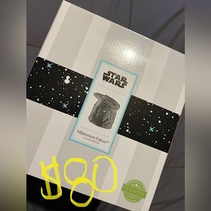 Millennium Falcon Warmer